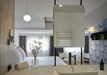 Maison Juste Отели рядом с достопримечательностью «Randonnées théâtrales Marcel Pagnol Cie Dans la cour des Grands»