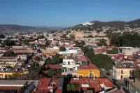 센트로 히스토리코의 카사 루모스 - 미니멀리스트 컴포트 스위트