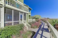 11B Mariners Walk by Avantstay Direct Beach Access! Amazing Views Communal Pool
