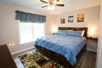 Welcome to Twin Creeks. A brand-new Chalet with hot tub,WiFi, and AC on 32 acres