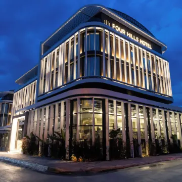Four Hills Hotel