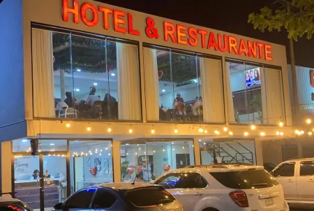 Mi Tierra Hotel y Restaurante Отели в г. Сан Луис Тальпа