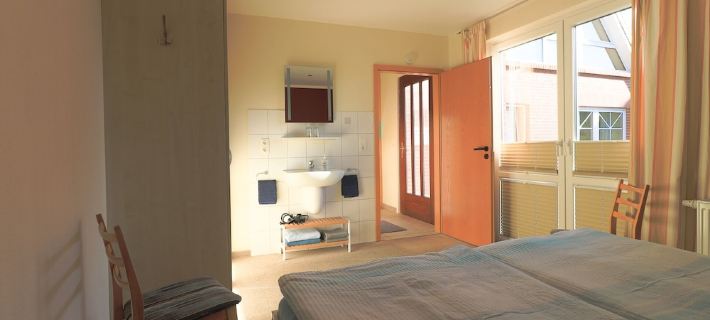 Nicely furnished and quiet apartment for 1 to 4 people. Hotels in Norderney