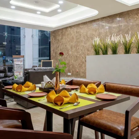 Hotel ORIGIN Hyderabad Airport Отели рядом с достопримечательностью «Конгресс-центр MS в Хайдарабаде»