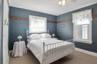 Large Three Bedroom Retreat Family Friendly Cottage Hotel a Muskoka Lakes