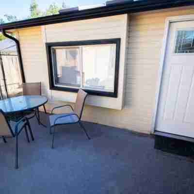 Cozy modern farmhouse in the heart of Cheyenne Others