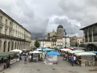 The market garden very central and renovated