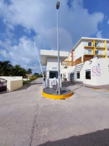 Prestige Studio - Pool & Gym