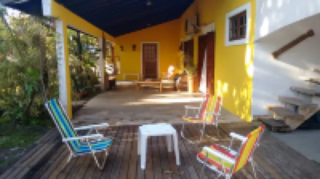 BEAUTIFUL HOUSE WITH POOL AND COURT + 2 BEACHES (RIVIERA AND Itaguaré)