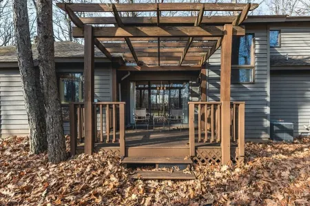 5Min to Ski! Bedroom w/o Steps Golden Tee Sun Room