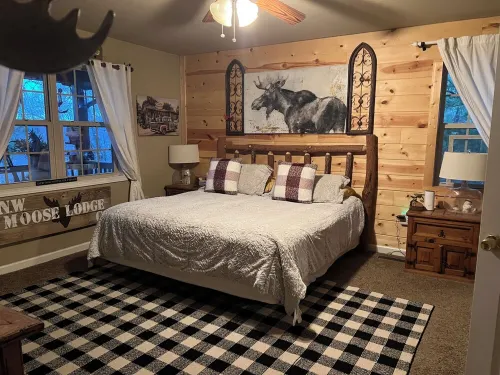 Beautiful 5 bedroom 4 bath cabin within10  mins of all attractions - 샬레 호텔