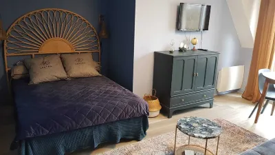 Cosy studio, 300m from the beach and in the town center