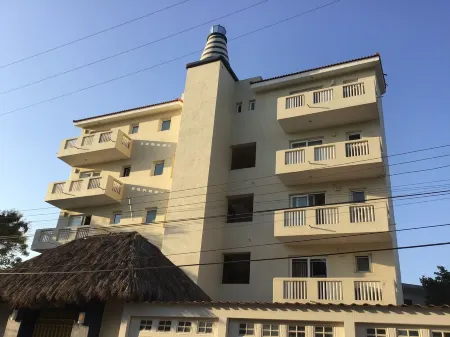 Beachfront condo - steps to sand and surf