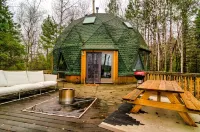 Cozy Dome w/Sauna on Diamond Lake, Cable WI