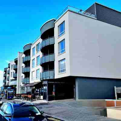 Galway Bay Sea View Apartments Hotel Exterior