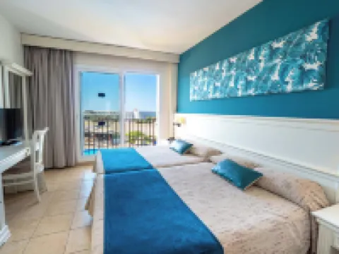 Ohtels Cabogata โรงแรมในRetamar