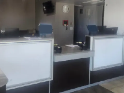 Super 8 by Wyndham Tracy Hotels in Tracy