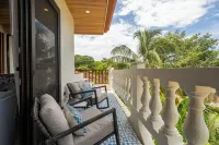 Villa Corina 5 Bedroom Ocean View Home Hotels in Potrero