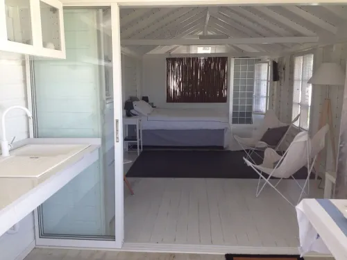 Beautiful new bungalow with views.