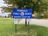 Downtown Boyne City Cottage: Walking distance to everything! Hotels in Boyne City