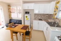 THE COTTAGE, SAINT DAVIDS, CHRIST CHURCH, BARBADOS modern 1 bed villa with pool