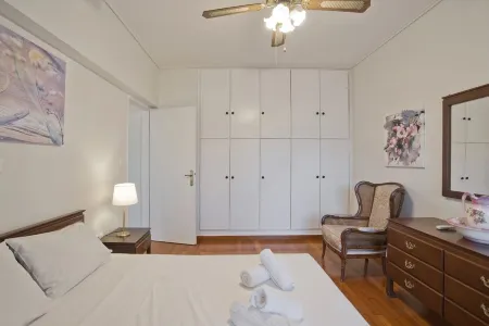 Afrodite Classic Residence, 2BR, WiFi, City View