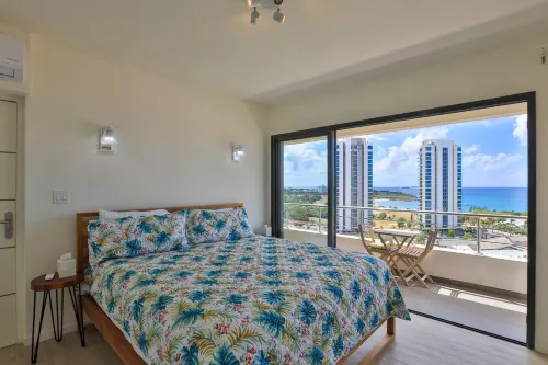 Oceanview 2BR-walking distance to Mullet bay Beach
