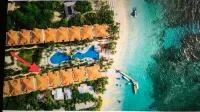 INFINITY BAY LUXURY 2/2 condo,100 steps to beach, 2nd story, by pool,1388 sqft