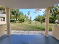 Cozy Beach Haven in Mombasa (Kikambala)
