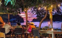 Tranquil 3 Bed 3 Bath Beach House Steps from the Quaint Playa Ocotal Beach - Villaer