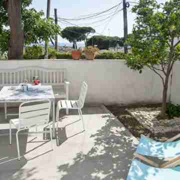 Sun apartment in Fuentebravía beach Hotel Exterior