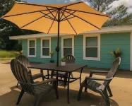 •A Family Haven N' Heart of Tupelo: 4 Bedrooms, 6 Beds, 1.5 Baths Sleeps 8 or 9