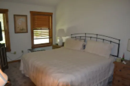 Condo < 1mi. from Mt. Snow / Free Shuttle