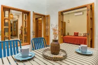 Apartment Basquiat Beautiful Design, 47th Street