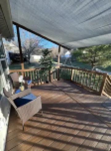 Happiness House, Very Close to the Downtown