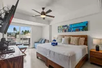 Life Bucerias 227 Elegant Studio Just One Block on the Beach in Golden Zone