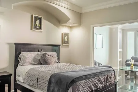 Elegant Ocean Front Condo! Rosarito Beach !WOW!! Отели рядом с достопримечательностью «Baja Gallery»