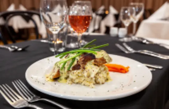 蘭奇東門汽車旅館