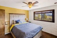 family getaway with hot tub and game room on 2 acres