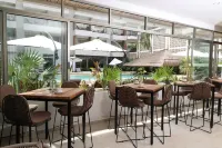 圖盧姆市中心假日酒店