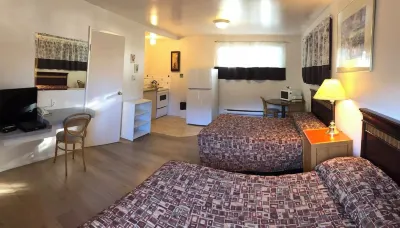Marland Motel Hotels in Powell River