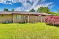 Cozy Meyers Lake Townhome Near Hall of Fame! - Homestays