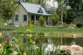 Apple Orchard Inn