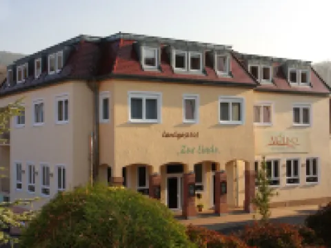 Hotel Linde Pfalz Hotels in Silz