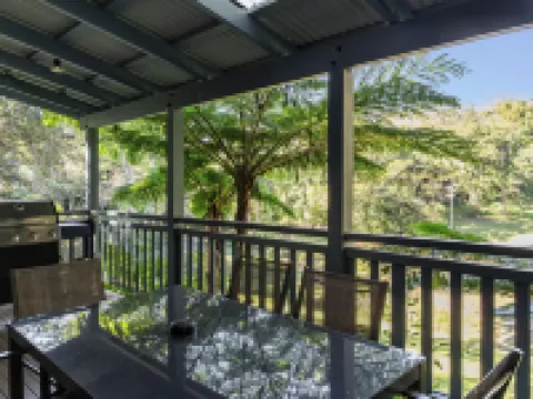 Montville Country Cabins Hotels in Montville