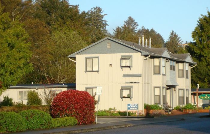 Redwood Suites