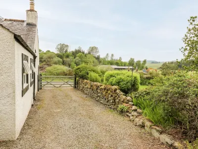 스트라타난 Green Frog Fly Fishing 주변 호텔