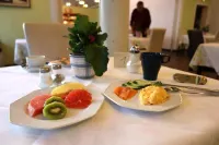 Apart Hotel Deutschmeister - Breakfast