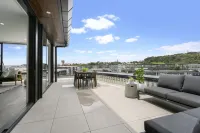 Enfield Sky - Brand New Luxury Penthouse Hotel a 