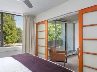West Coast Suites at UBC Hotels near Point Grey
